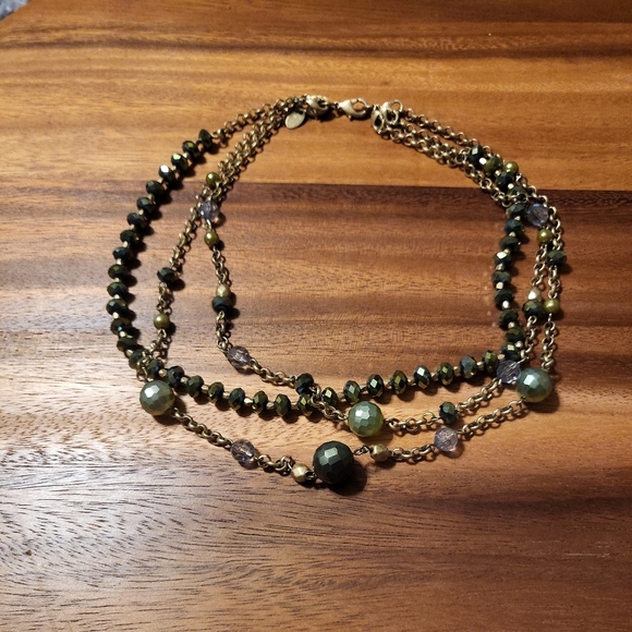 *SOLD* Shiny Green & Gold Y2K Lia Sophia Layer Necklace - Picture 10 of 10